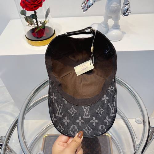 Designer Brand L Original Quality Cap 2021SS M504