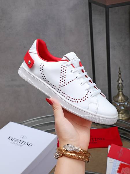 Designer Brand Val Women and Mens Original Quality Genuine Leather Sneakers 2021SS G106