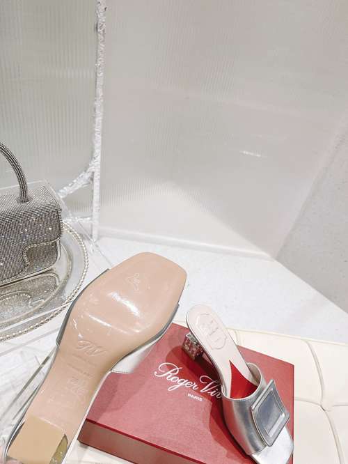 Designer Brand RV Womens Original Quality 7cm Heeled Sandals Sheep Skin inside 2022SS G107