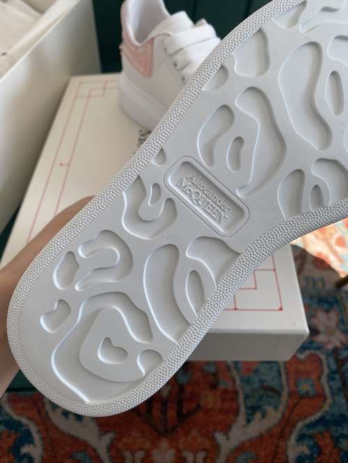 Designer Brand AMQ Womens Original Quality Genuine Leather Sneakers 2022SS G107