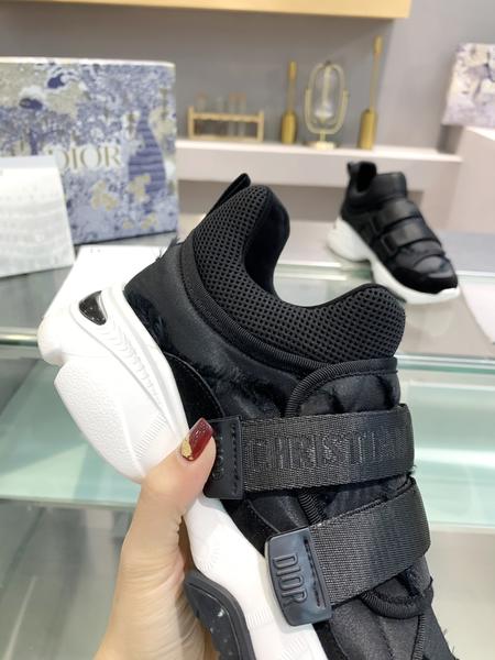 Designer Brand D Womens High Quality Sneakers 2022SS TXBW002