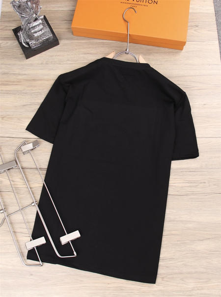 Designer Brand A Mens High Quality Short Sleeves T-Shirts 2022SS D904