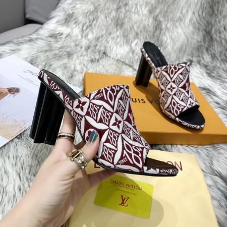 Designer Brand L Womens High Quality 9cm Chunky Heeled Slippers Sheep Skin inside 2022SS G103