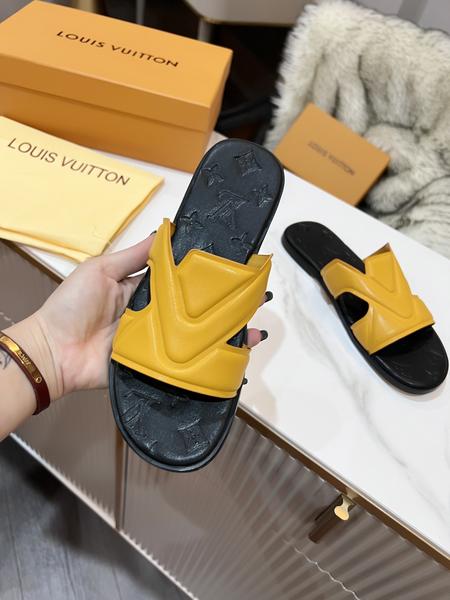 Designer Brand L Women and Mens High Quality Slippers 2022SS G103