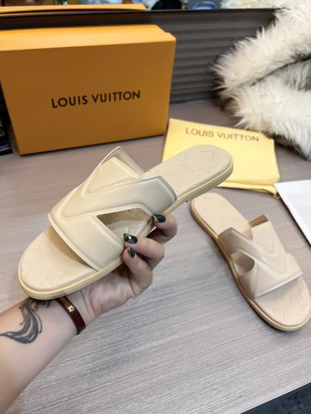 Designer Brand L Women and Mens High Quality Slippers 2022SS G103