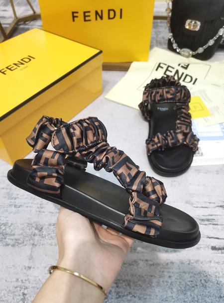 Designer Brand F Womens High Quality Slippers 2022SS G103