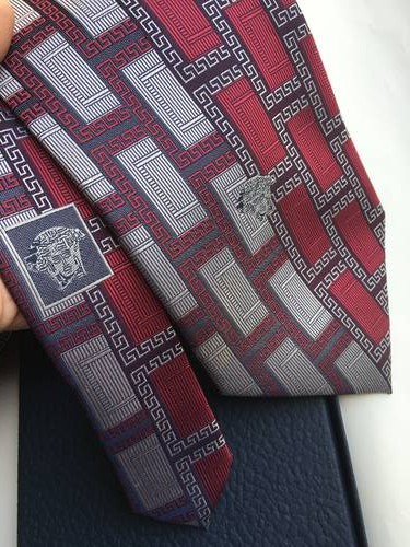 Design Brand V Mens Original Quality Tie Come with Box 2023SS M302