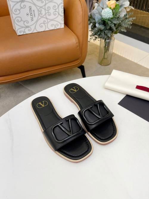 Design Brand Val High Quality Women Sandals Slippers Custom made 2023SS03