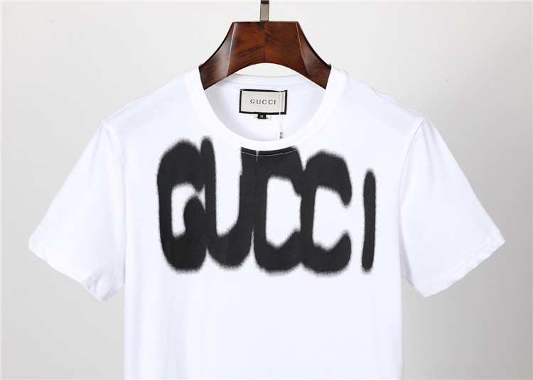 Design Brand G Mens High Quality Short Sleeves T-Shirts 2023SS D303