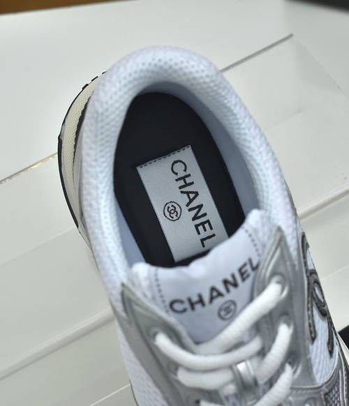 Design Brand C Womens Original Quality Sneakers 2023SS DXS04