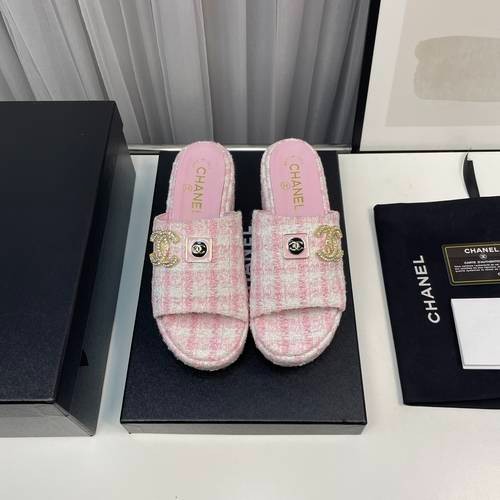 Design Brand C Womens Original Quality Slippers 2023SS G104