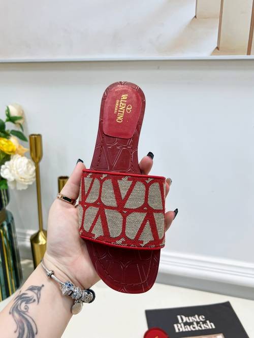 Design Brand Val Womens High Quality Genuine Leather Slippers 2023SS H304