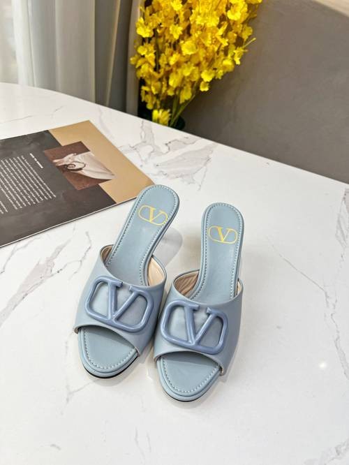 Design Brand Val Womens High Quality Genuine Leather Slippers 2023SS H304