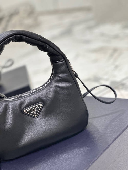 Design Brand P Womens Original Quality Genuine Leather Bags  2023SS M8904