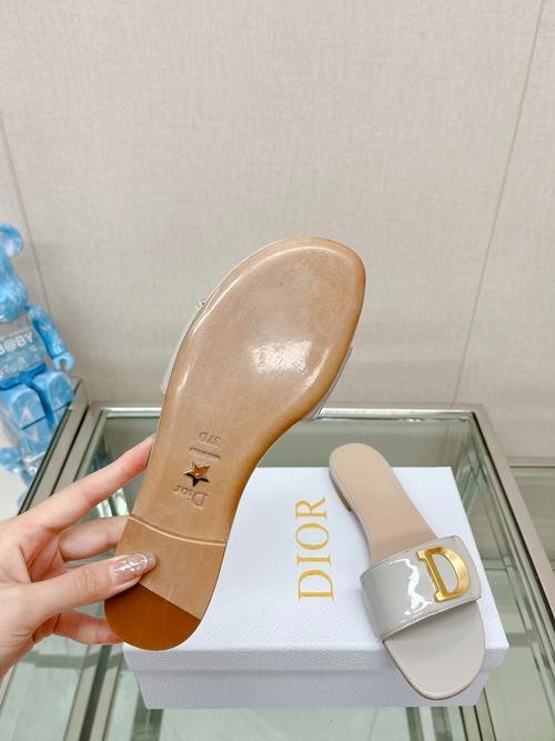 Design Brand D Womens Original Quality Genuine Leather Slippers 2023SS G106