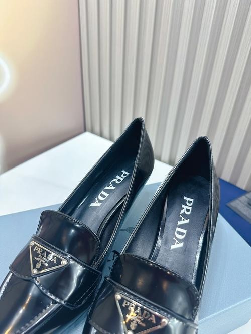 Design Brand P Womens Original Quality Genuine Leather 5cm Heeled Shoes 2023SS G106