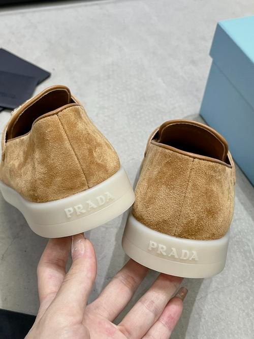 Design Brand P Womens Original Quality Genuine Leather Loafers 2023SS G106