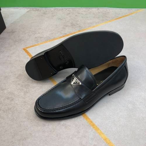 Design Brand P Men Leather Loafers Original Quality Shoes 2023FW TXB