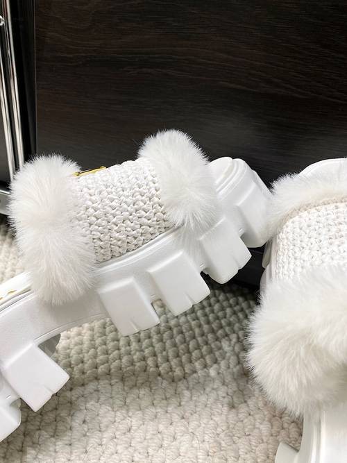 Design Brand P Women Fur Slippers Original Quality Shoes 2023FW G109