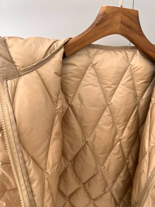 Design Brand Mon Women Goose Down Coat Original Quality 2023FW Q209