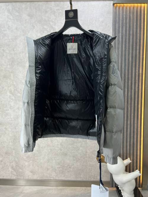 Design Brand Mon Men Goose Down Coat Original Quality 2023FW Q209