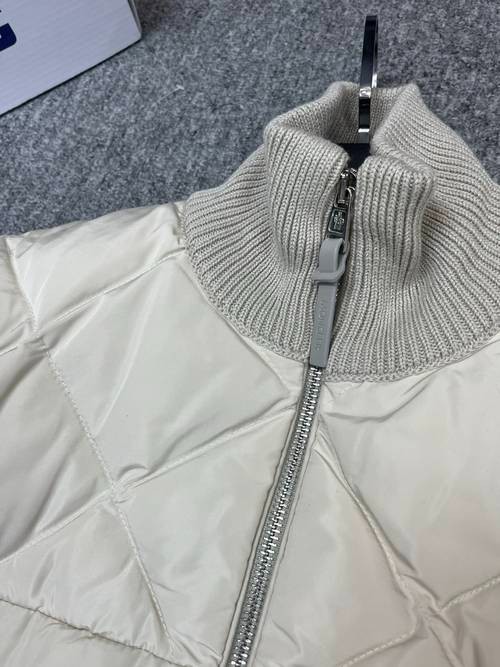 Design Brand Mon Men Knitted with Down Coats Original Quality 2023FW Q209 