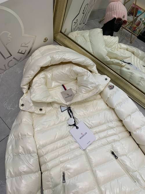 Design Brand Mon Women Winter Goose Down Coats Original Quality 2023FW Q209 