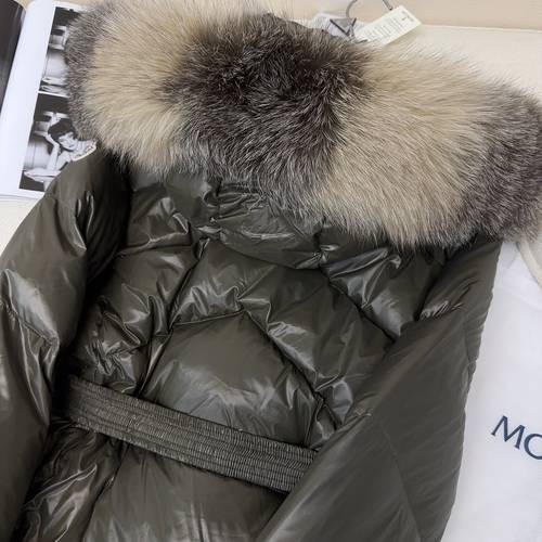 Design Brand Mon Women Winter Goose Down Coats Original Quality 2023FW Q209 