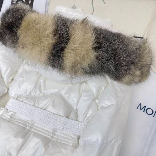 Design Brand Mon Women Winter Goose Down Coats Original Quality 2023FW Q209 