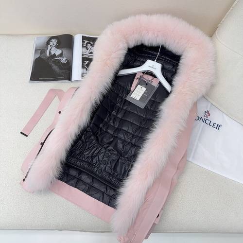 Design Brand Mon Women Winter Goose Down Coats Fox Fur Original Quality 2023FW Q209 