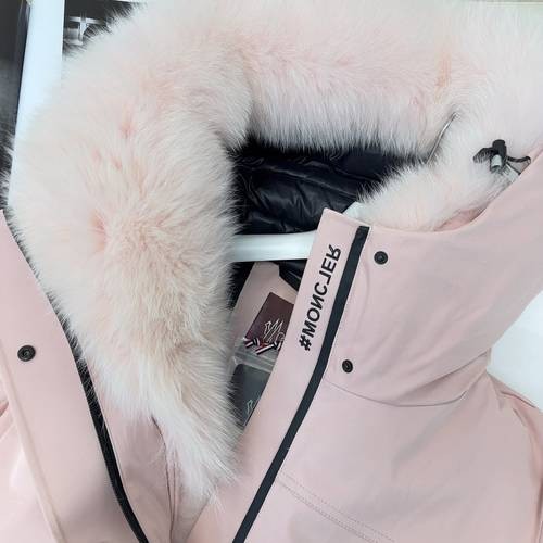 Design Brand Mon Women Winter Goose Down Coats Fox Fur Original Quality 2023FW Q209 