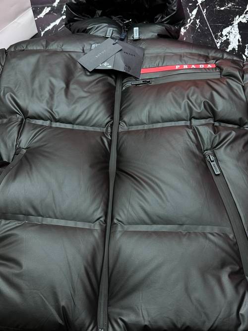 Design Brand P Men Down Coat Original Quality 2023FW Q210