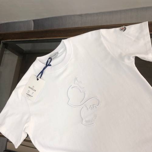 Design Brand Mcl Women and Mens Original Quality Short Sleeves T-Shirts 2024SS Q203