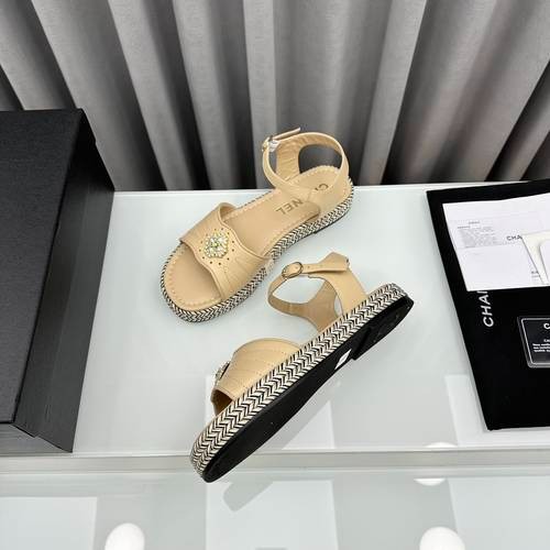 Design Brand C Womens Original Quality Genuine Leather Sandals 2024SS G103