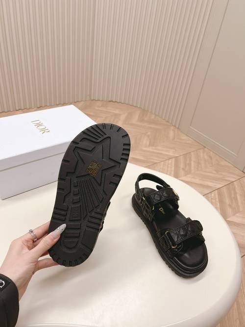 Design Brand D Womens Original Quality Genuine Leather Sandals 2024SS G103