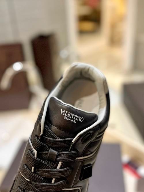 Design Brand Val Women and Mens Original Quality Genuine Leather Sandals 2024SS G103