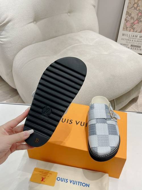 Design Brand L Women and Mens Original Quality Slippers 2024SS G104