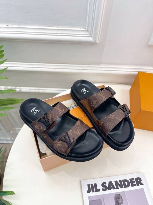 Design Brand L Womens Original Quality Genuine Leather Sandals 2024SS G104