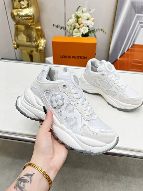 Design Brand L Womens Original Quality Sneakers 2024SS G104