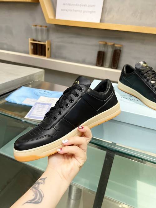 Design Brand P Women and Mens High Quality Genuine Leather Sneakers 2024SS H305