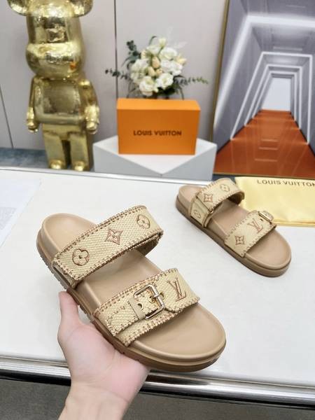 Design Brand L High Quality Women Calf Skin Slippers Sandals 4cm height H307