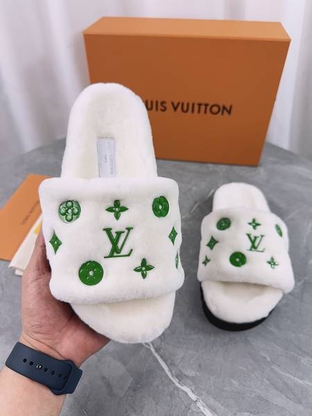 Design Brand L High Quality Women Wool Slippers G108 2024