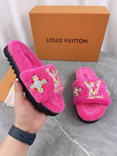 Design Brand L High Quality Women Wool Slippers G108 2024