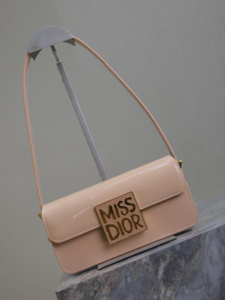 Design Brand D Original Quality Genuine Leather Handbags please contact us confirm price M8909 2024FW