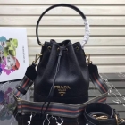 Designer Brand P Womens Original Quality Genuine Leather Bucket Bags 2021SS M8906