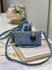 Designer Brand D Womens Original Quality Lady D-Joy Bags 2022SS M8906